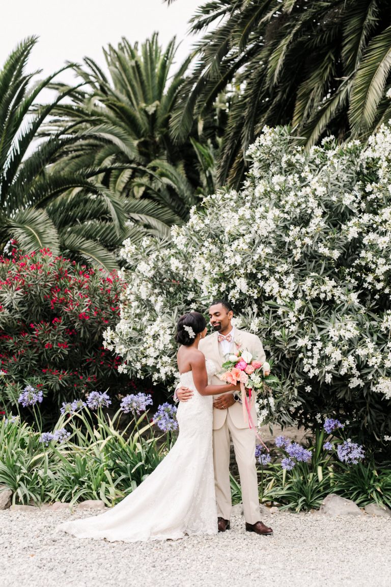 Tropical Camarillo garden wedding Anna Delores Photo